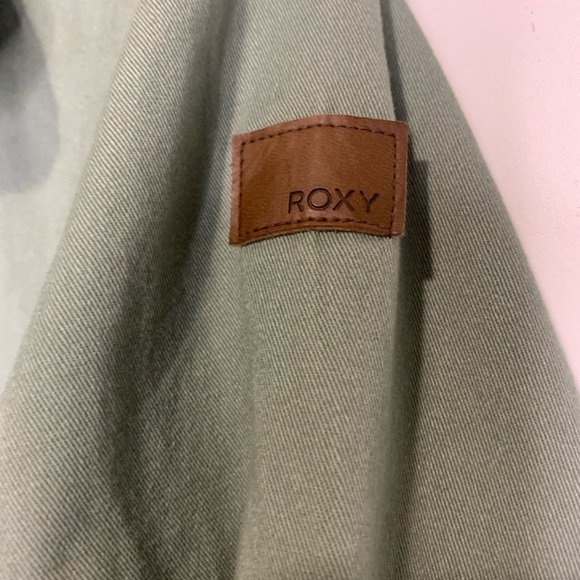 Roxy Jacket Small - Army Green- EUC - Buttons Zipper Pockets - Picture 8 of 16